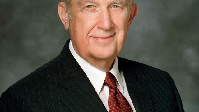 Vârstnicul Richard G. Scott