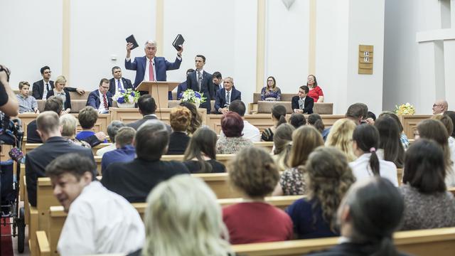 Vizita presedintelui Uchtdorf