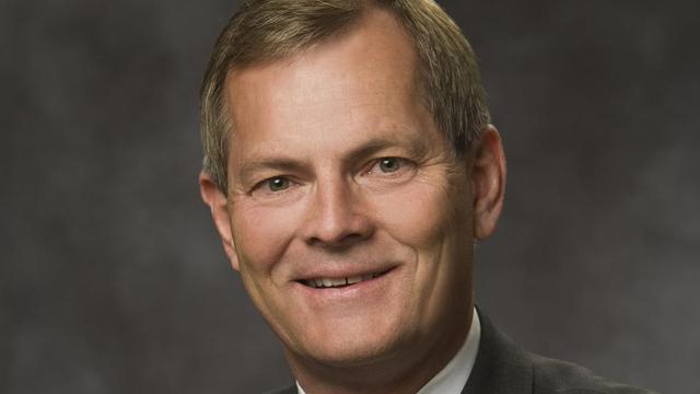 Gary E Stevenson
