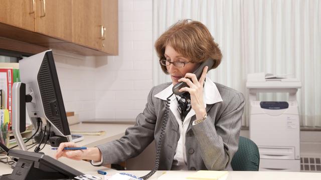 working-616151-wallpaper.jpg